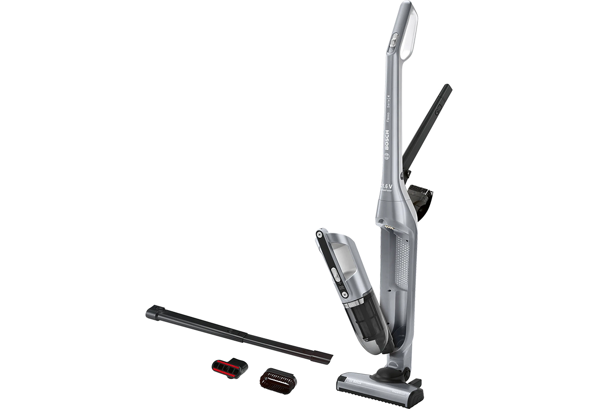 Η σκούπα μαζί με όλα τα εξαρτήματα